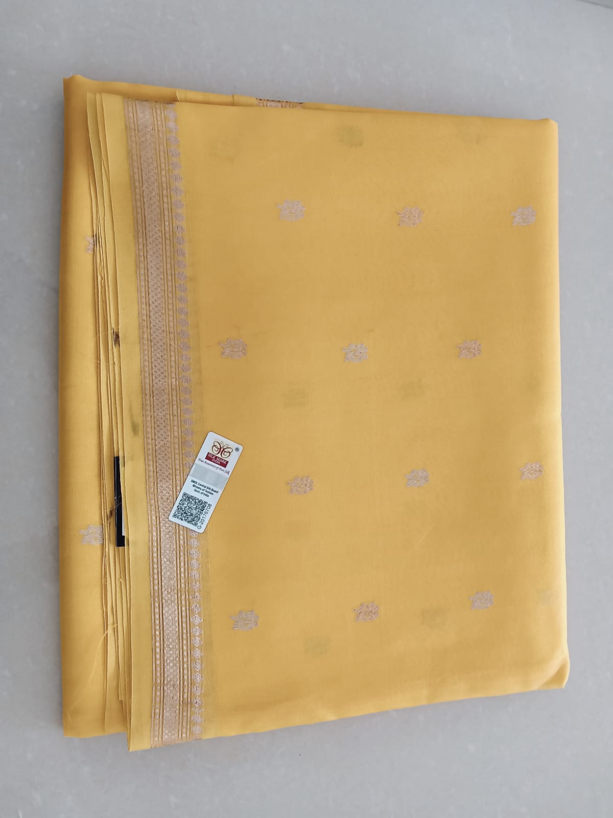 Kora Banarasi Saree - Image 3
