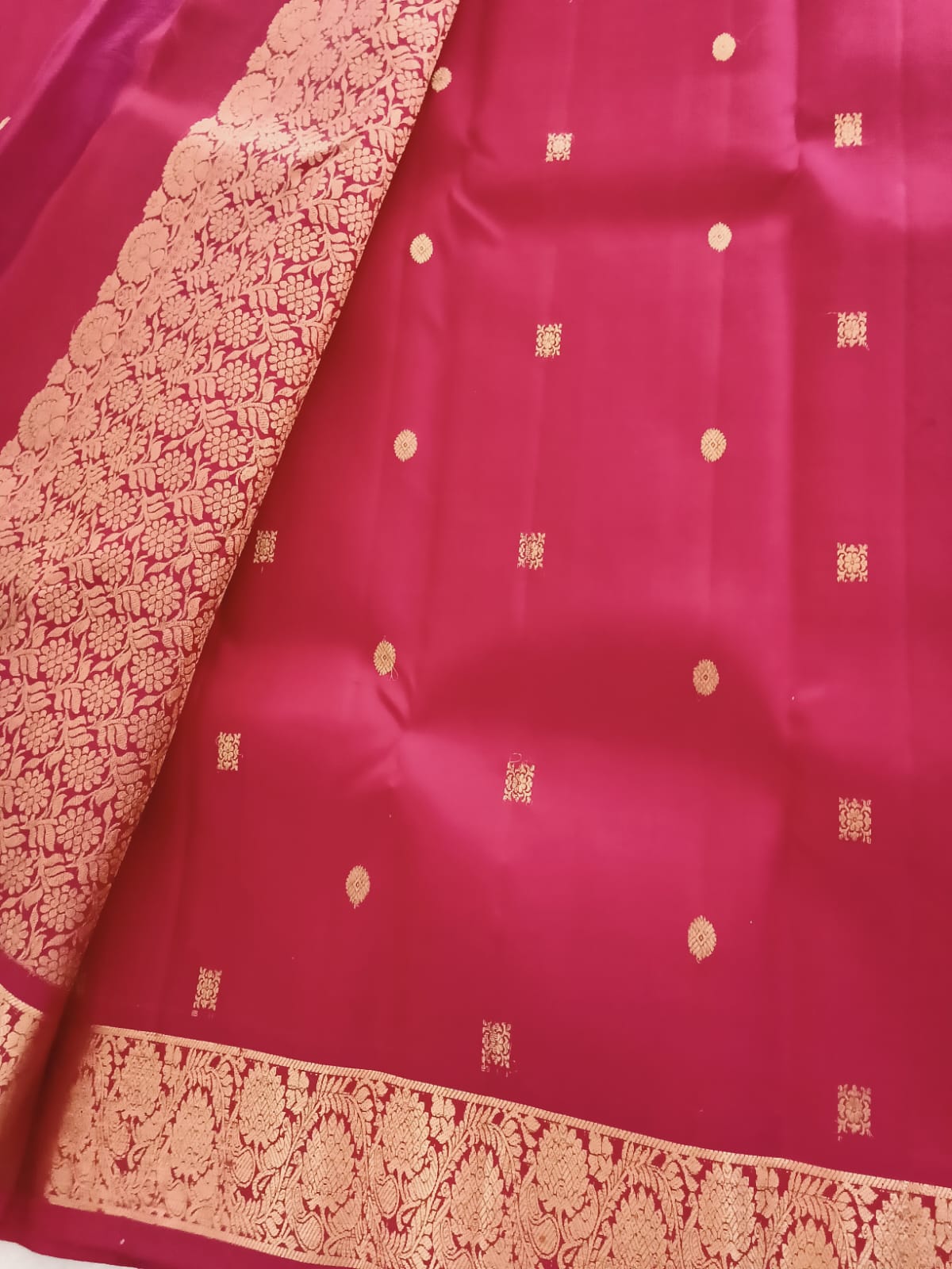 Traditional Kanchi Pattu Saree - Image 5