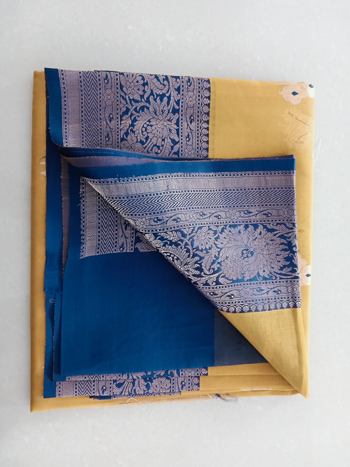Mustard Yellow & Navy Blue Pattu Saree - Image 4